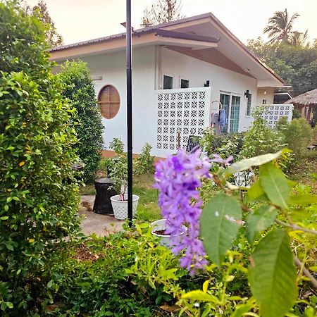 Baan Suan Khun Ta บ้านพักสวนคุณตา Koh Chang Dış mekan fotoğraf