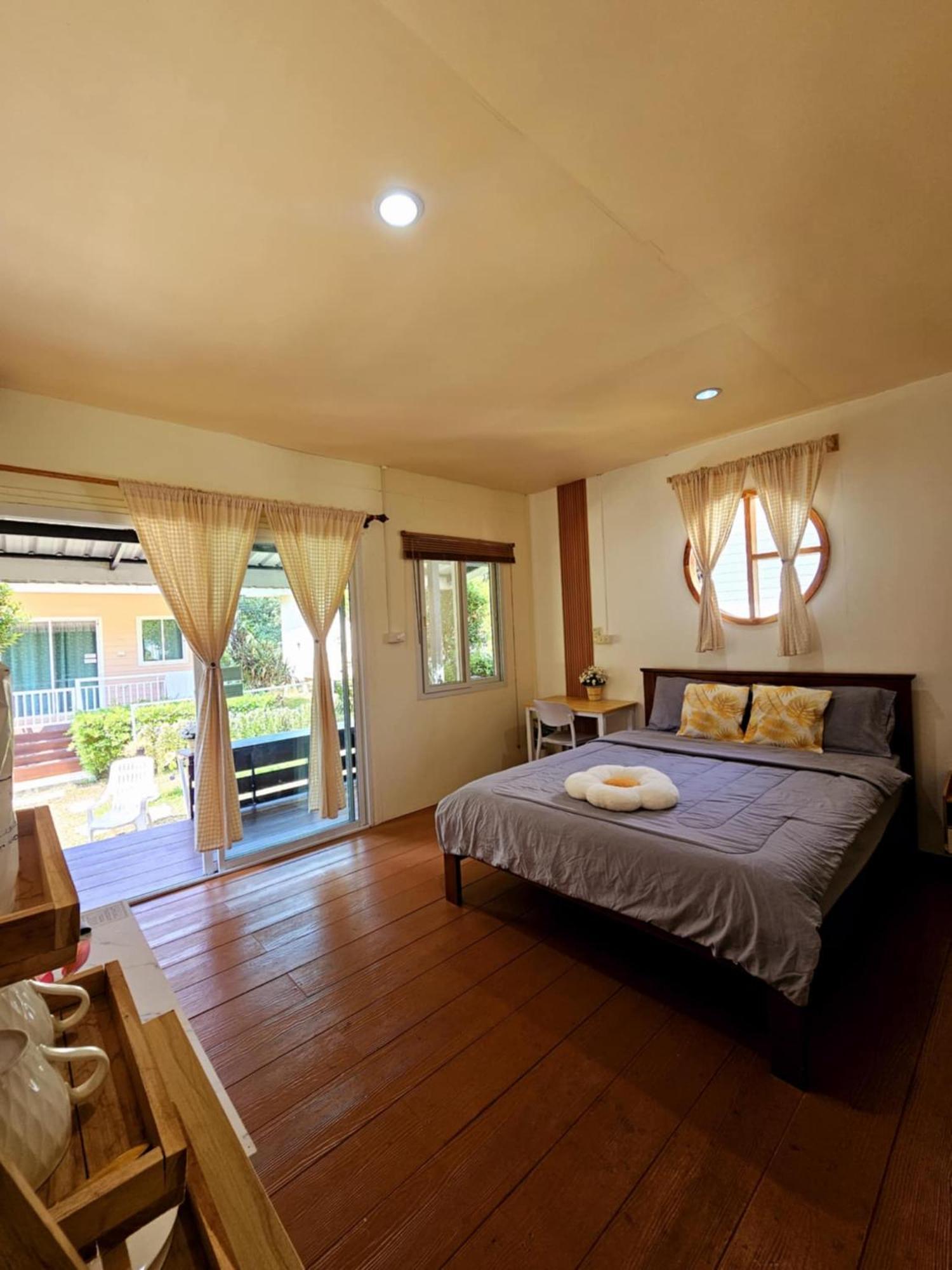 Baan Suan Khun Ta บ้านพักสวนคุณตา Koh Chang Dış mekan fotoğraf